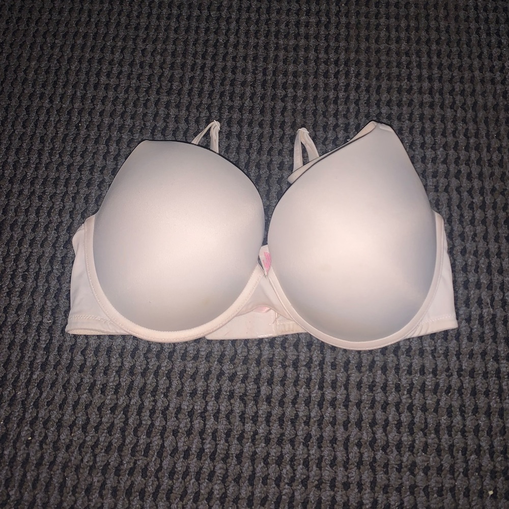 VS PINK: White Bra